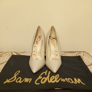 Sam Edelmam pumps